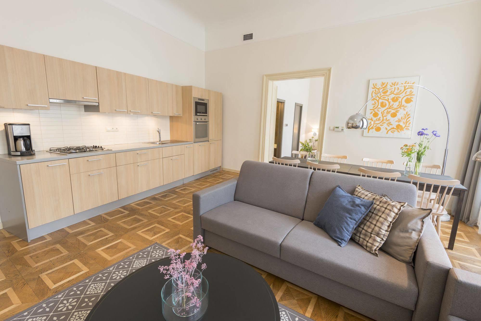 Bohemia Apartments Prague Centre Экстерьер фото